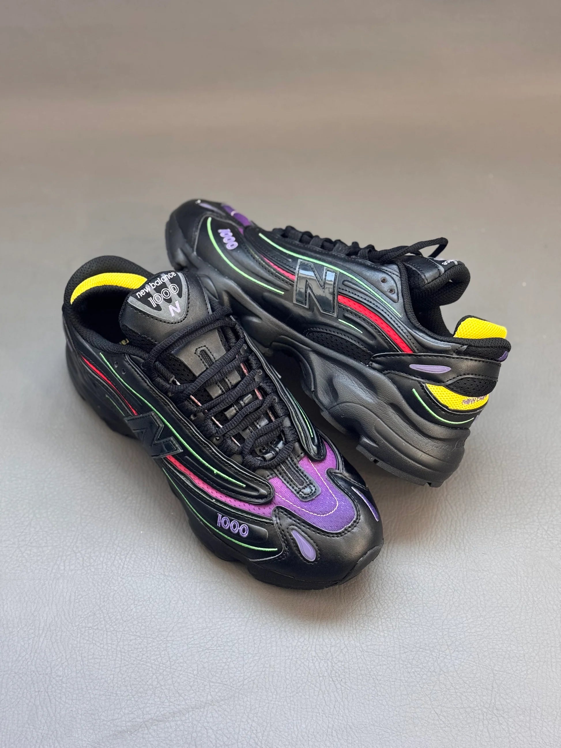 1000 Black