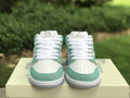 Dunk SB April 4