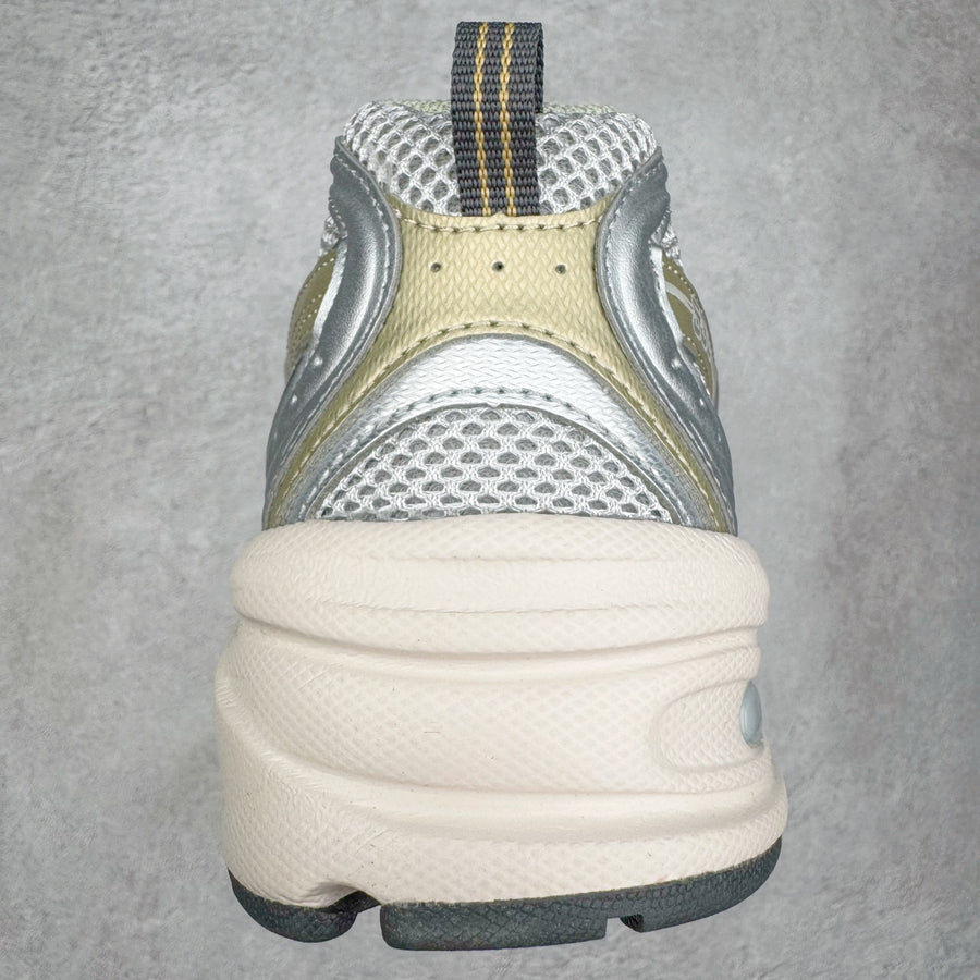 NB 530 Silver and Gold