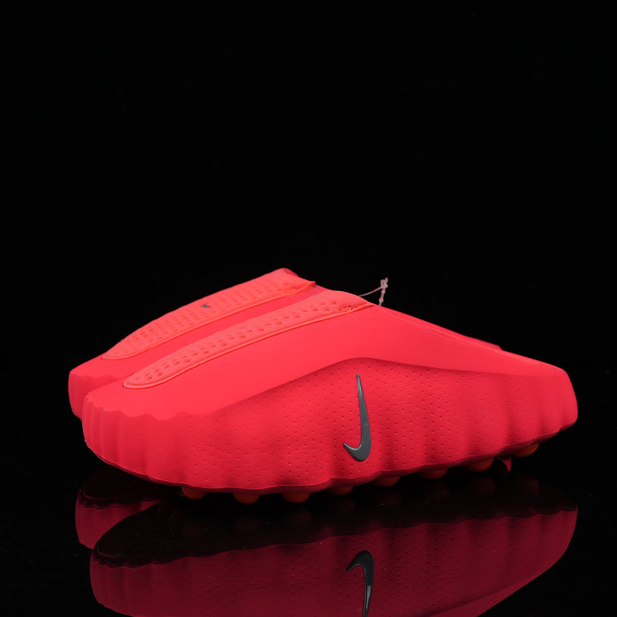 Nike Mind Red