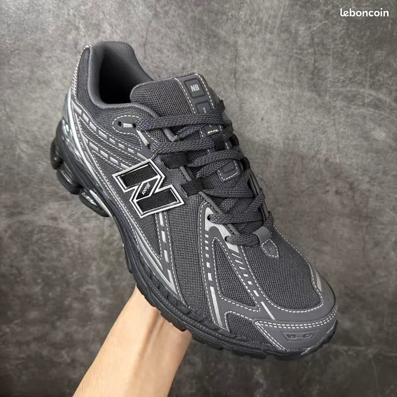 NB 1906 Black
