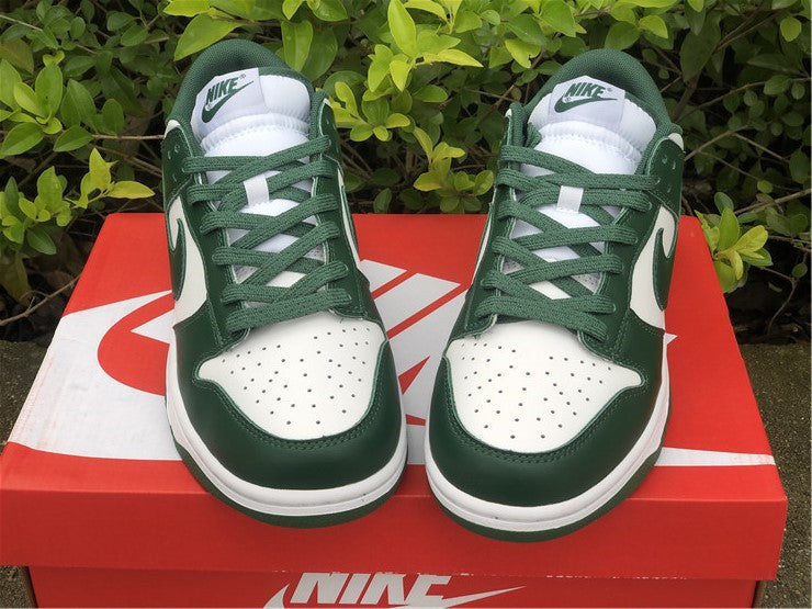 Dunk Low Green and White