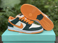 Dunk SB Legion Pine Kumquat 4