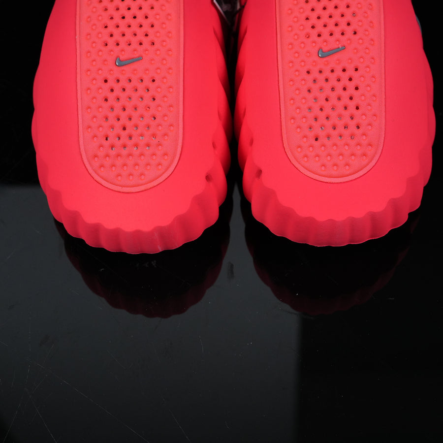 Nike Mind Red