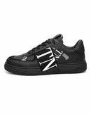 Valentino Garavani Full Black