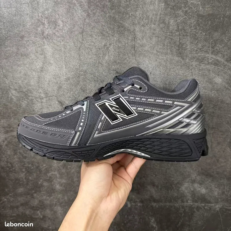 NB 1906 Black