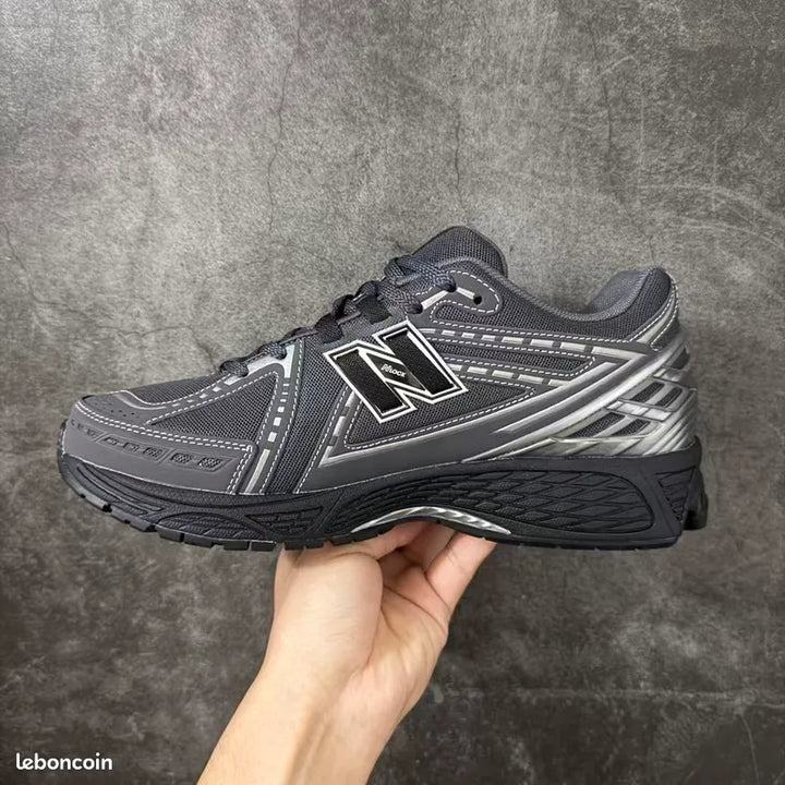 NB 1906 Black