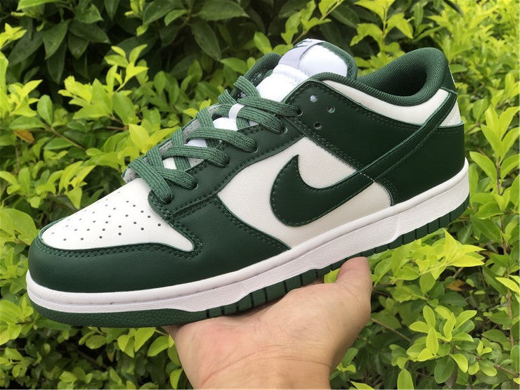 Dunk Low Green and White