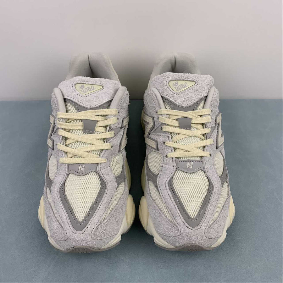 9060 Quartz Grey