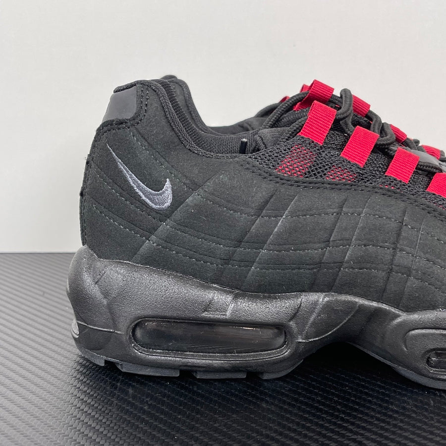 Air Max 95 Black and Red