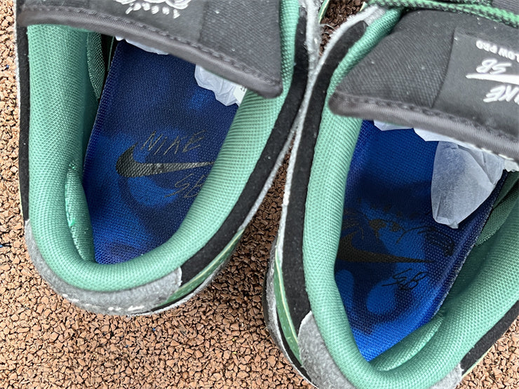 Dunk SB There Skateboards