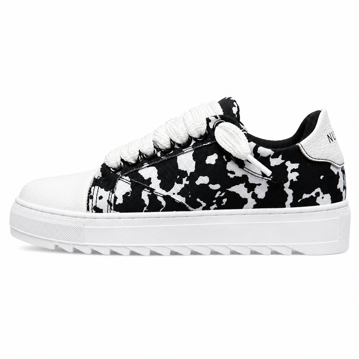 Numeris Black and White