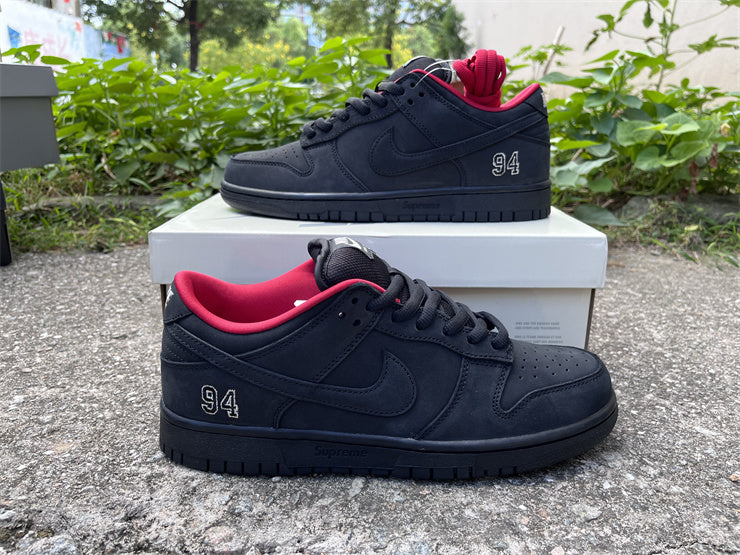 Dunk SB Supreme 94 Black