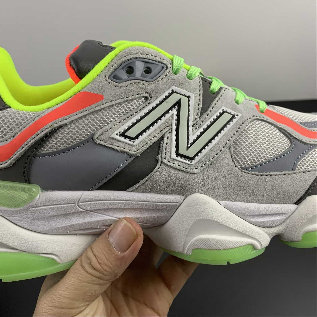9060 Multicolor