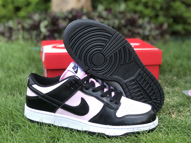 Dunk Low Black and Pink