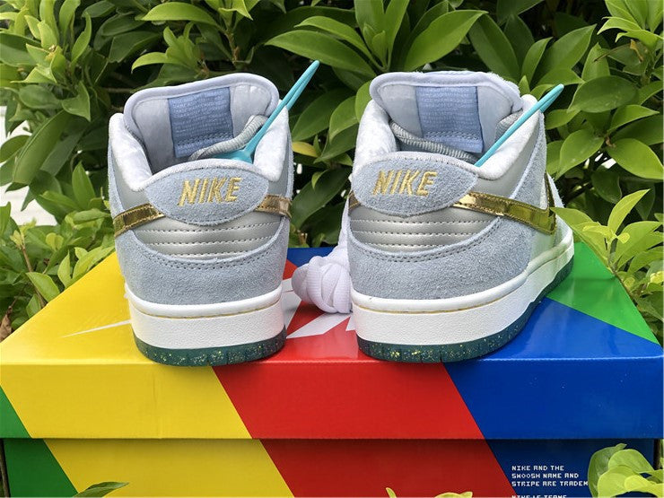 Dunk SB Sean Cliver