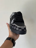 Trainer Black 2 4