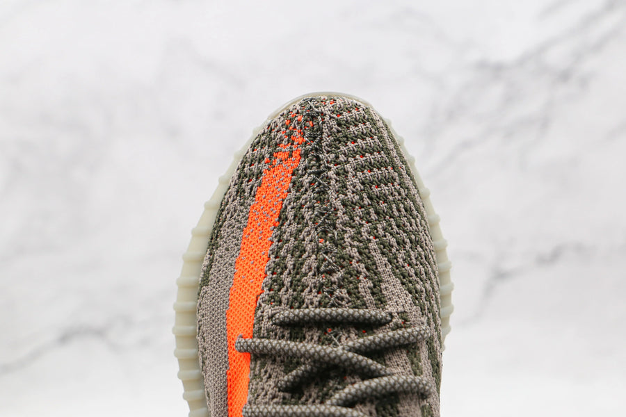 Boost 350 Beluga