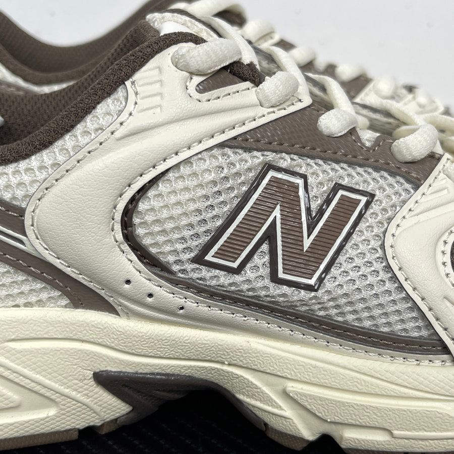 NB 530 Brown and beige