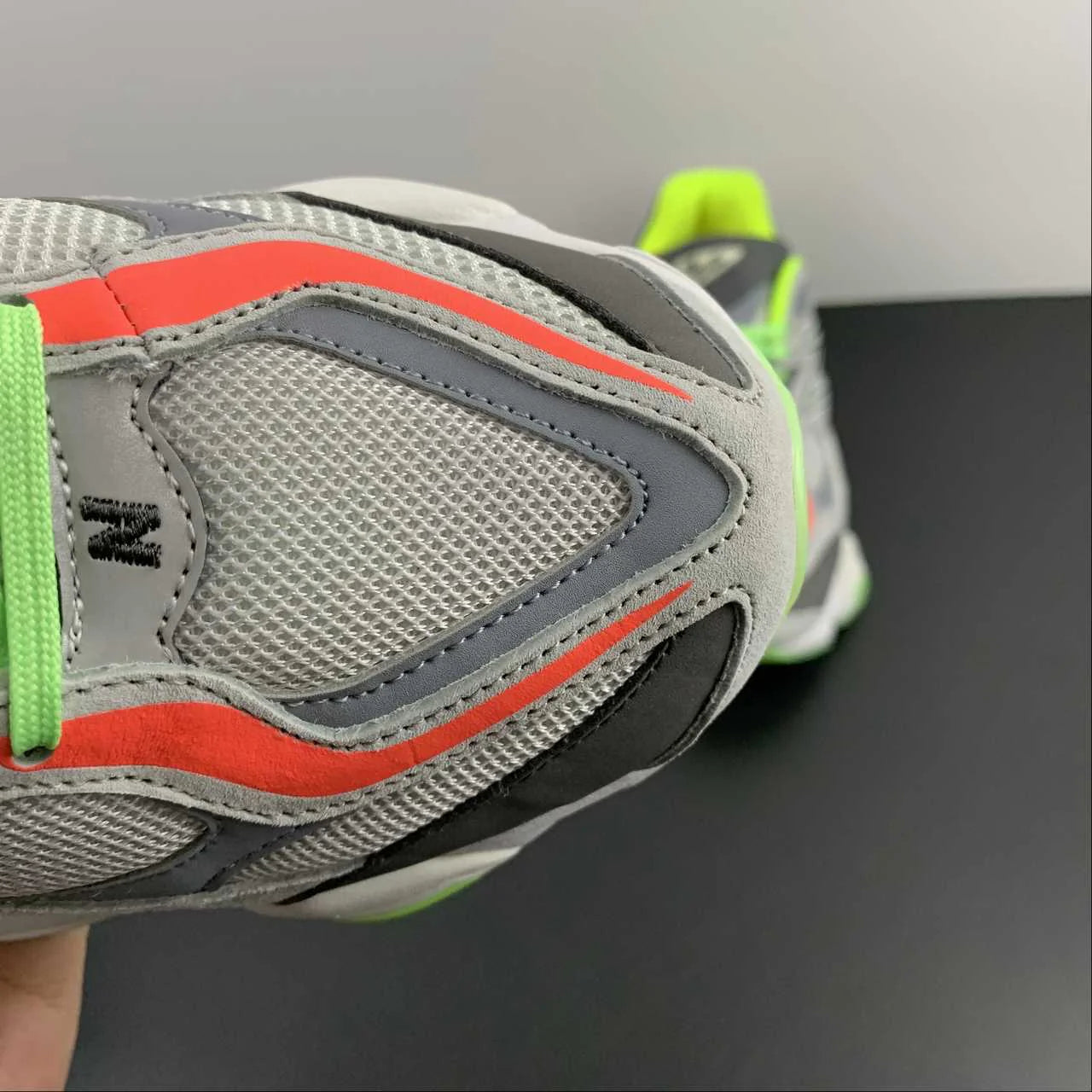 9060 Multicolor