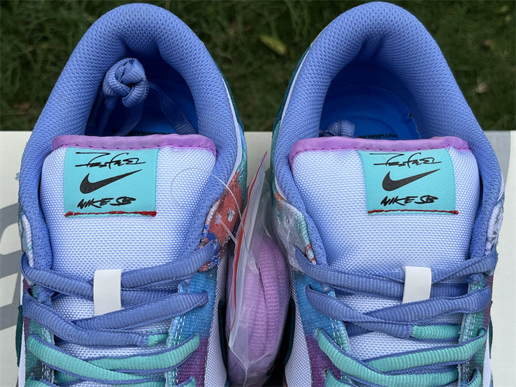 Futura Laboratories x Nike Dunk SB