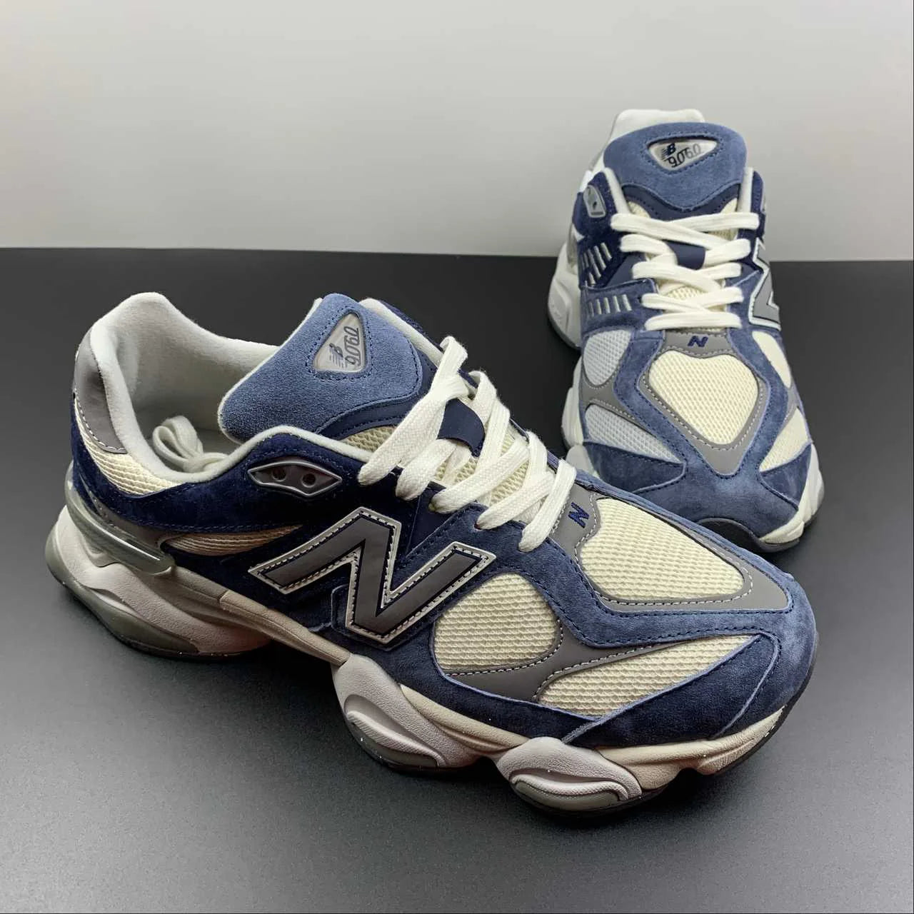9060 Blue