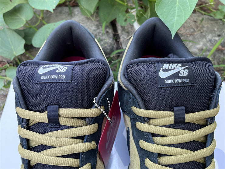 Dunk SB Supreme 94 Camper Green
