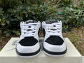 Dunk SB TIGHTBOOTH 3