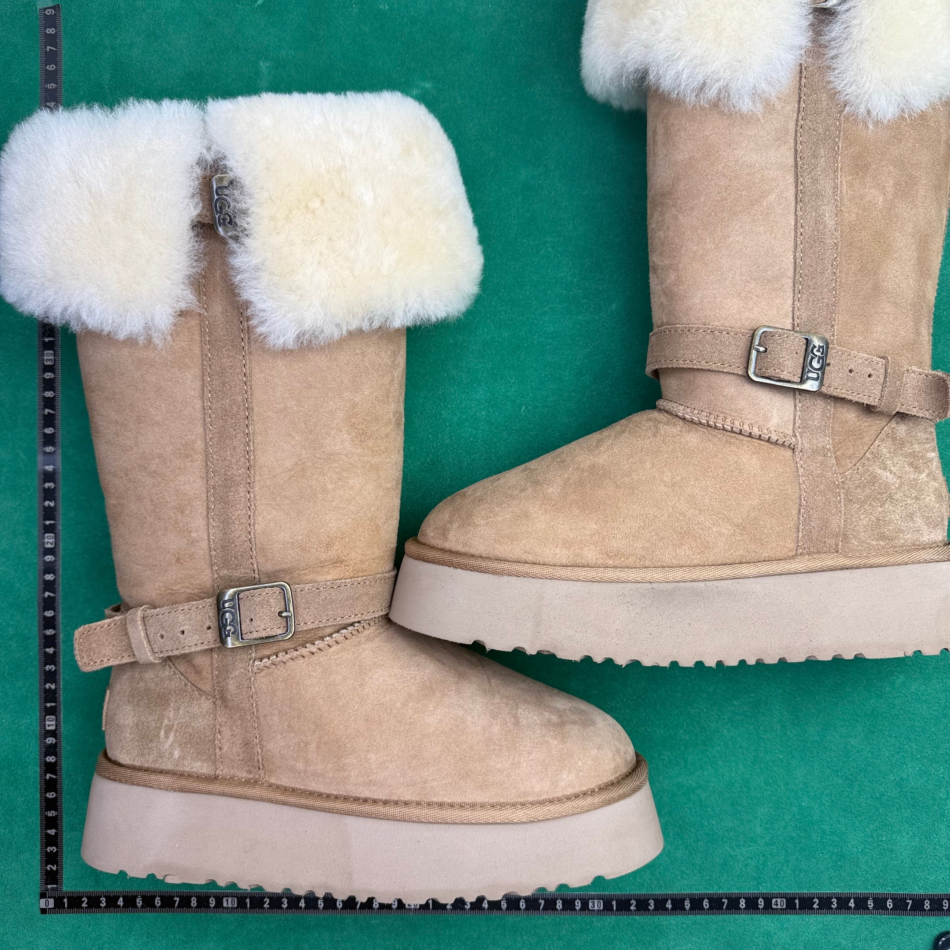 UGG Tazz Caspian