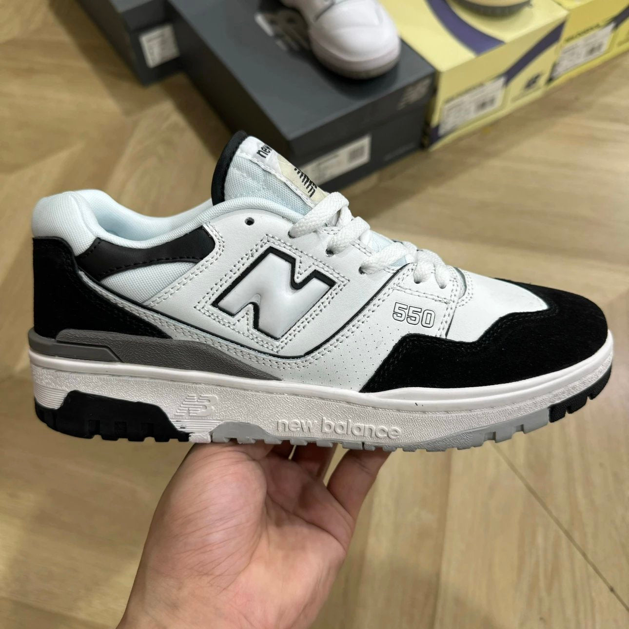 550 Black