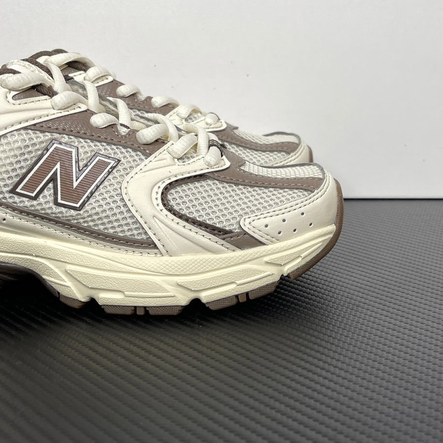 NB 530 Brown and beige