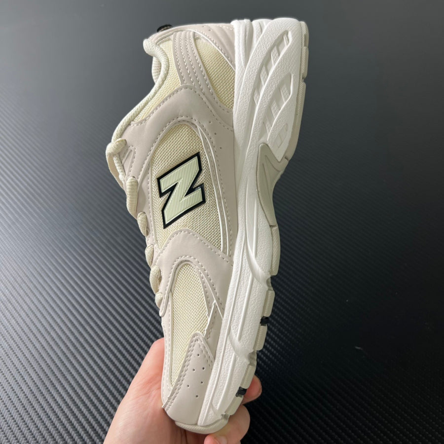 NB 530 Yellow and Beige