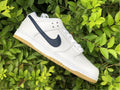Dunk SB White Navy 3