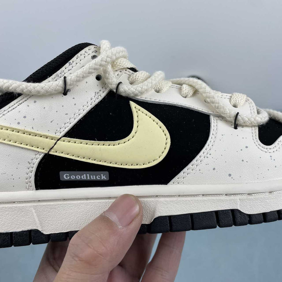 Dunk SB Black And Bege