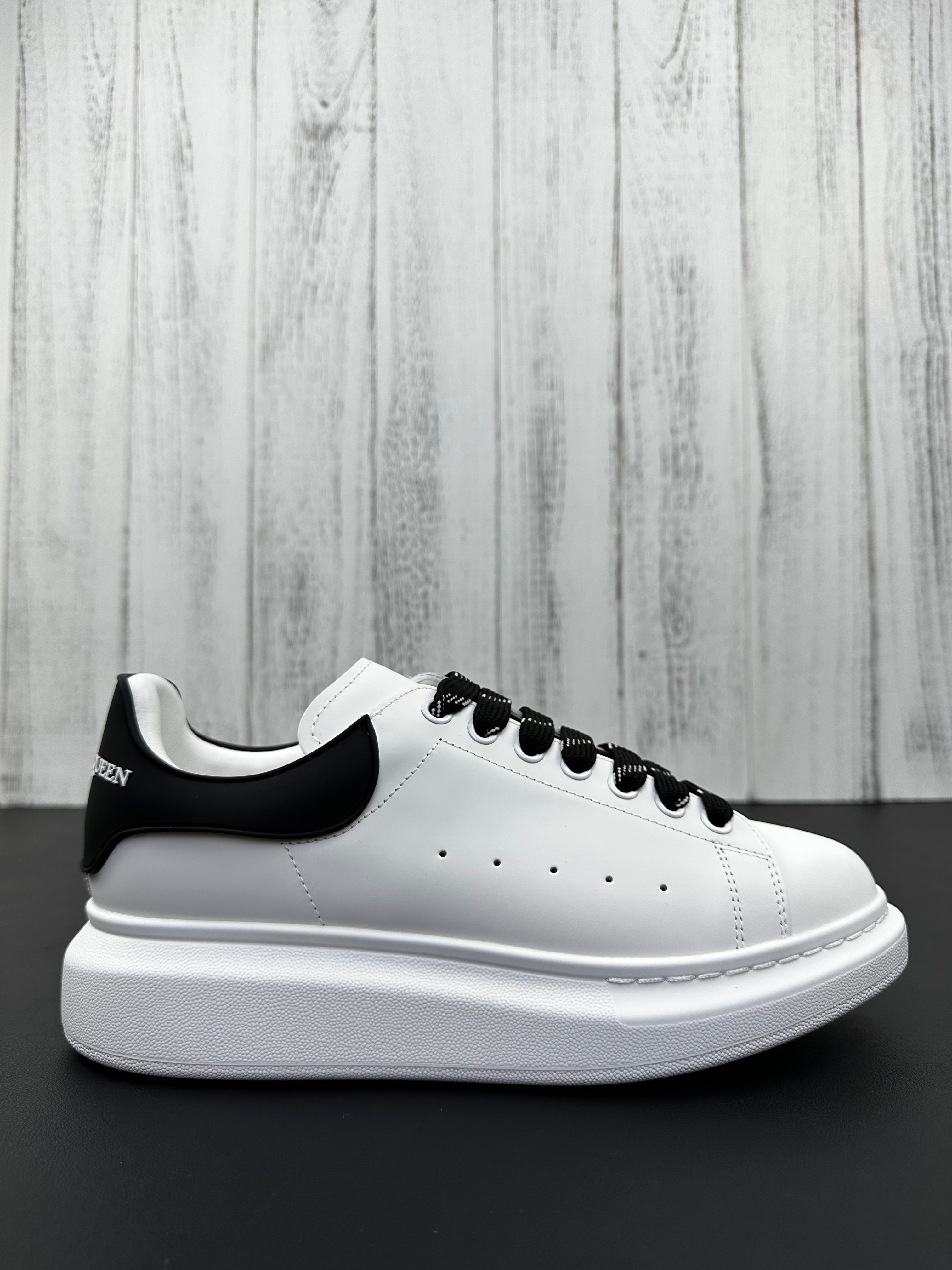 Alexander McQueen Black and White