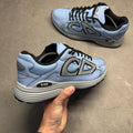 B30 Blue and white 4