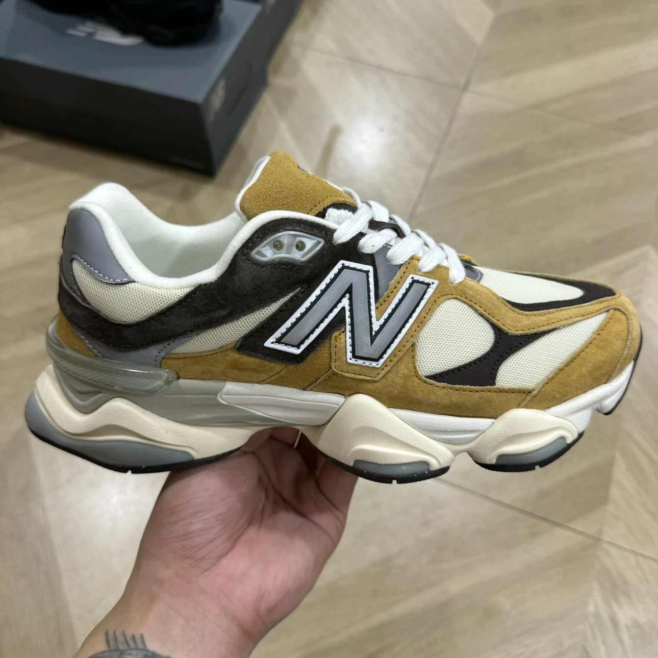 9060 Workwear