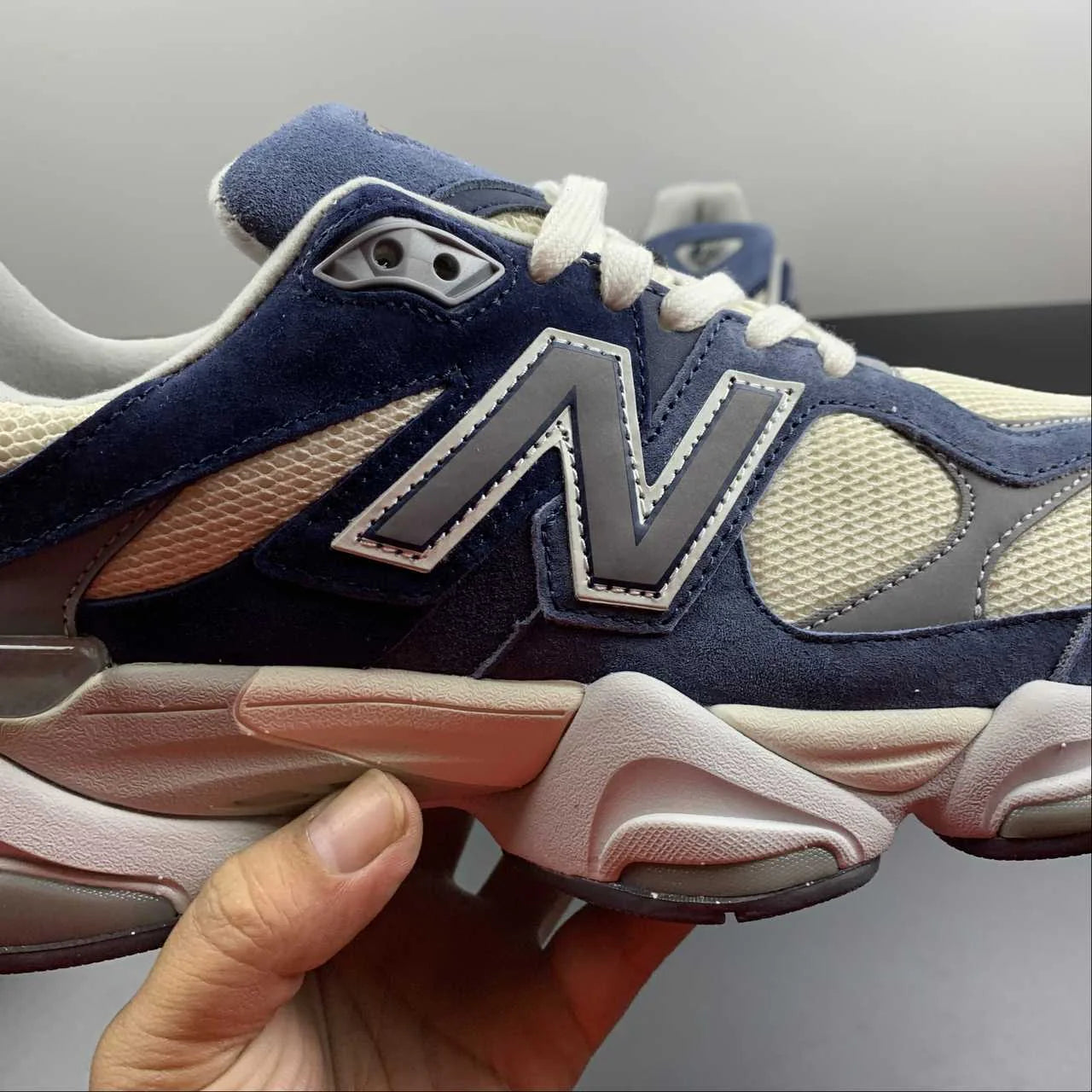 9060 Blue