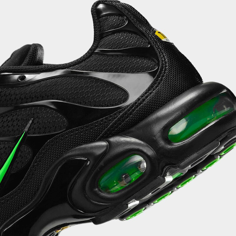 Air Max Plus TN Green Strike