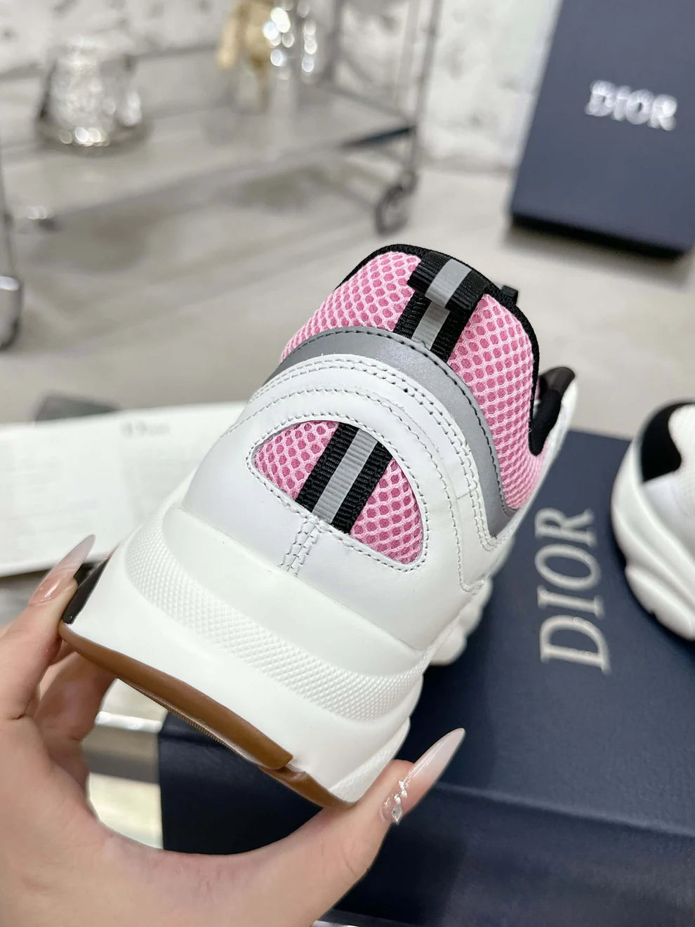 B22 Pink Mesh