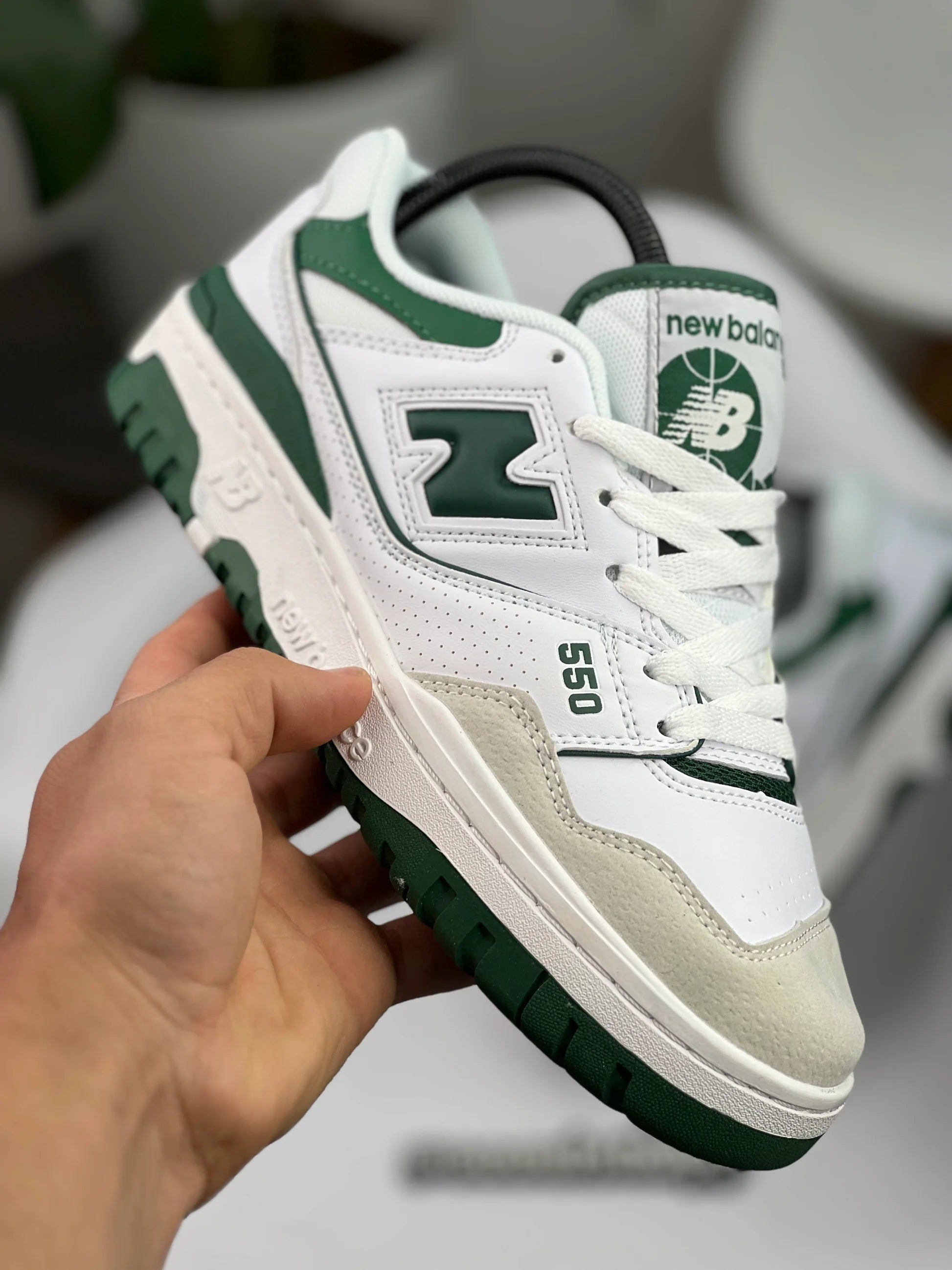 550 Green