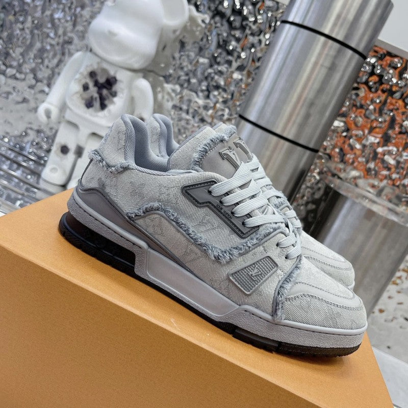 Trainer Jeans