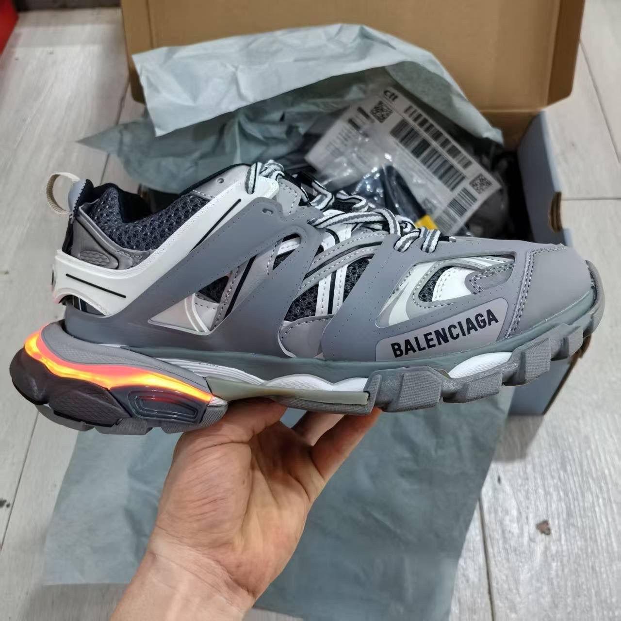 Track Led 2