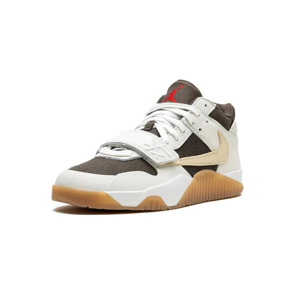 Jumpman Jack TR Travis Sail