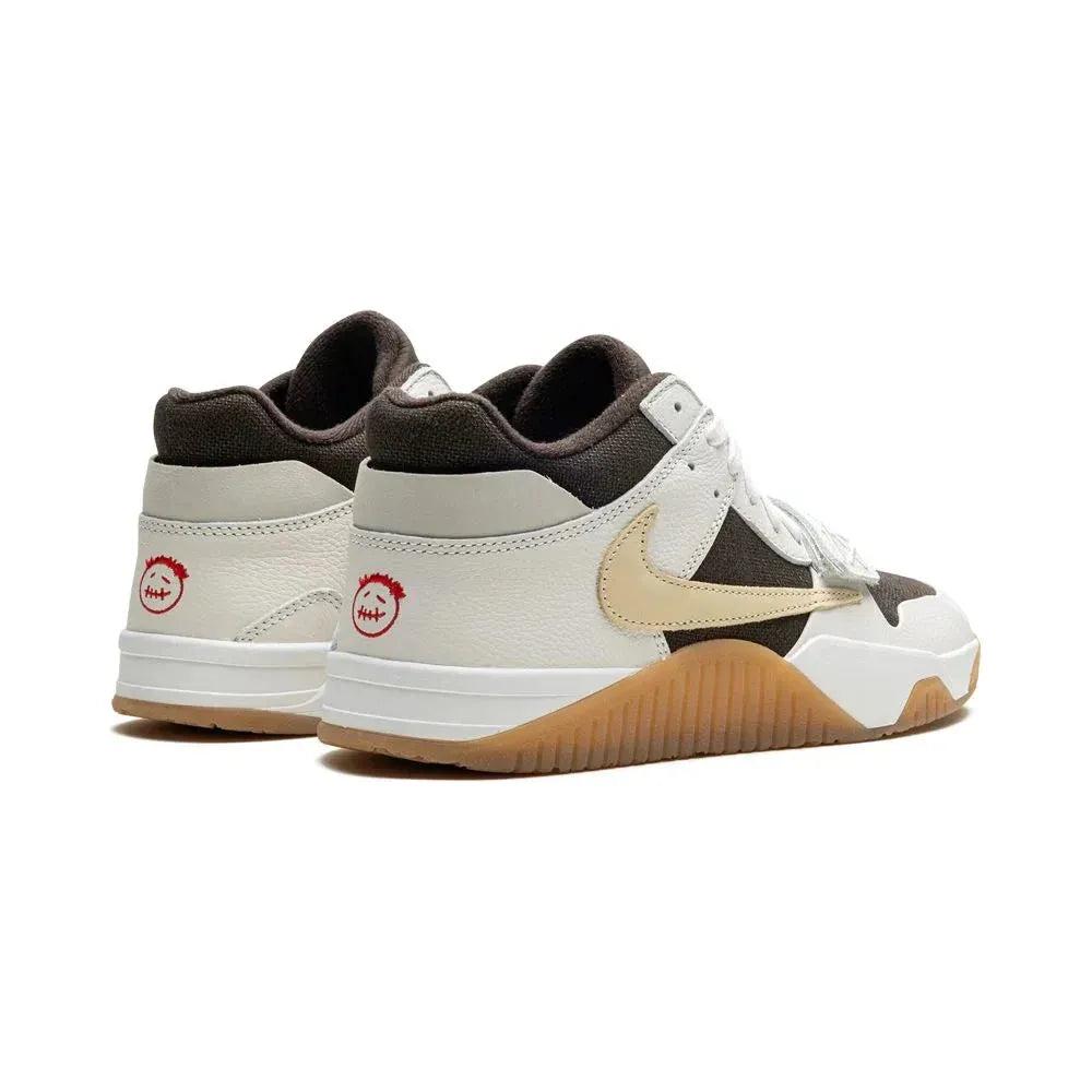 Jumpman Jack TR Travis Sail