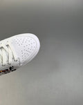 Dunk SB Triple White 6