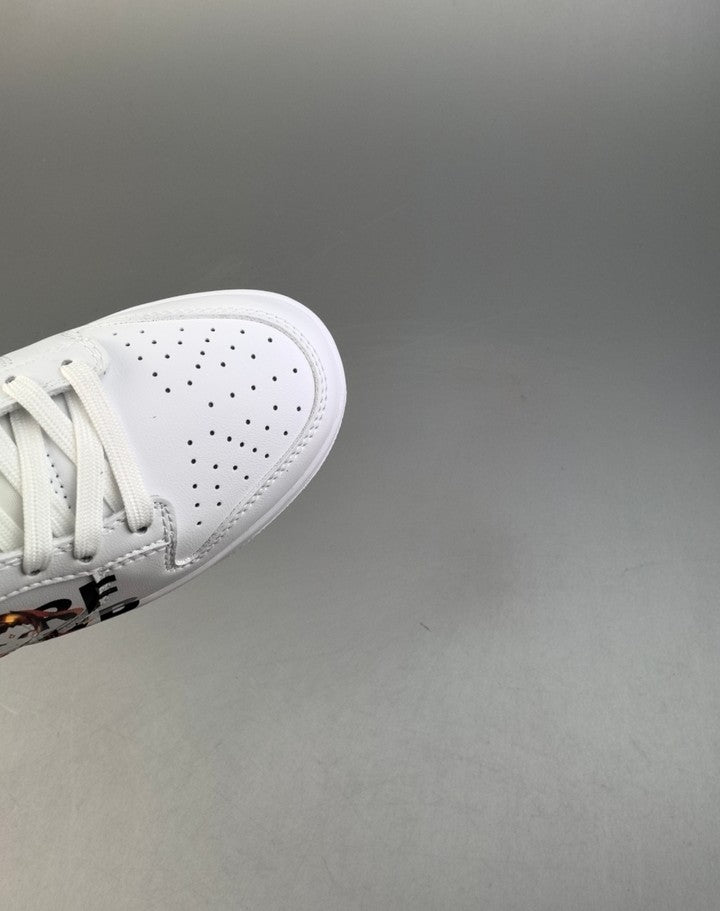 Dunk SB Triple White