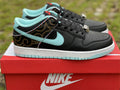 Dunk Low Black and Blue 3