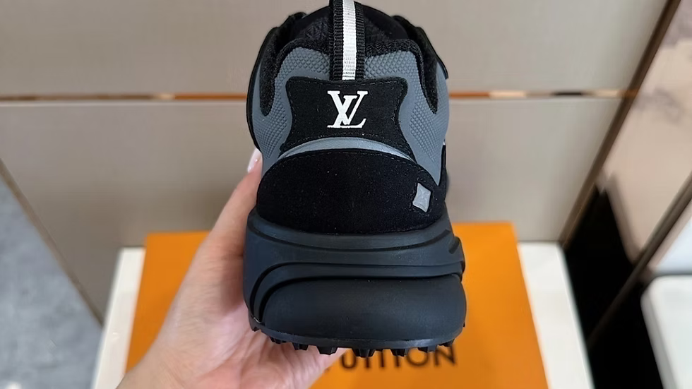 Runner Tatic All Black