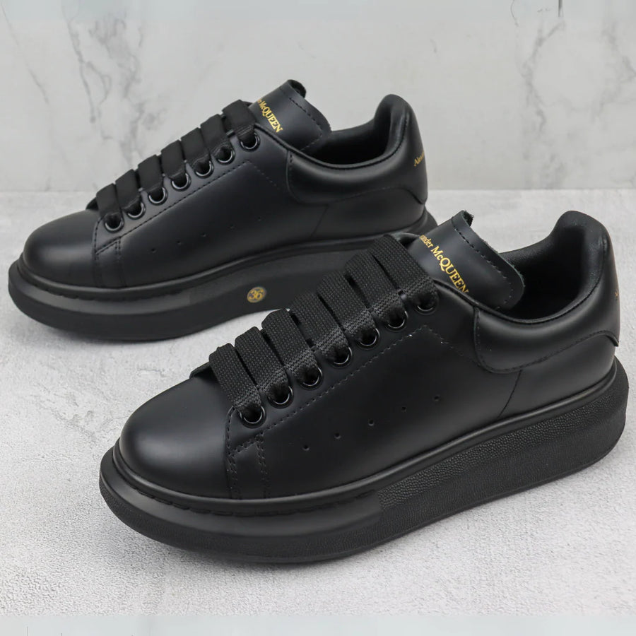 Alexander McQueen All Black